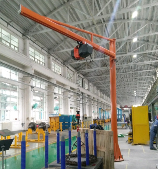 Консольный поворотный кран  в Санкт-Петербурге