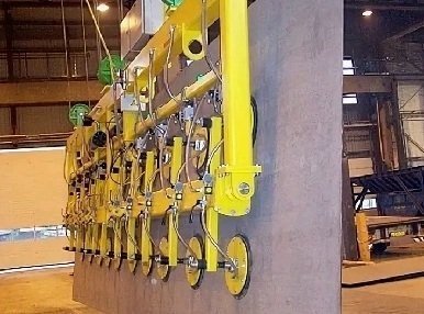 Вакуумная грузозахватная траверса г/п до 10 тонн, поворот груза на 90° в Санкт-Петербурге Вакуумная грузозахватная траверса г/п до 10 тонн, поворот груза на 90° в Санкт-Петербурге