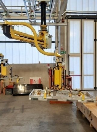 Подвесной пневматический манипулятор в Санкт-Петербурге